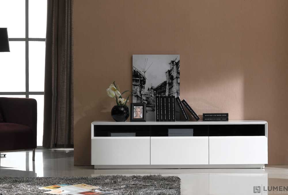 White Lacquer Closed TV Stand