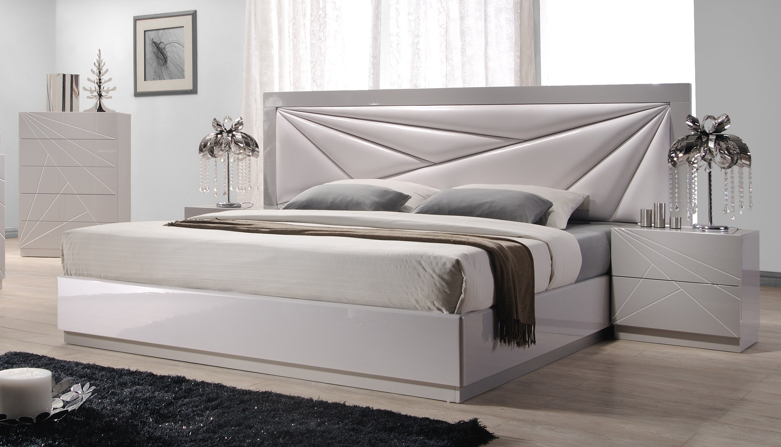 Carroll King Bed