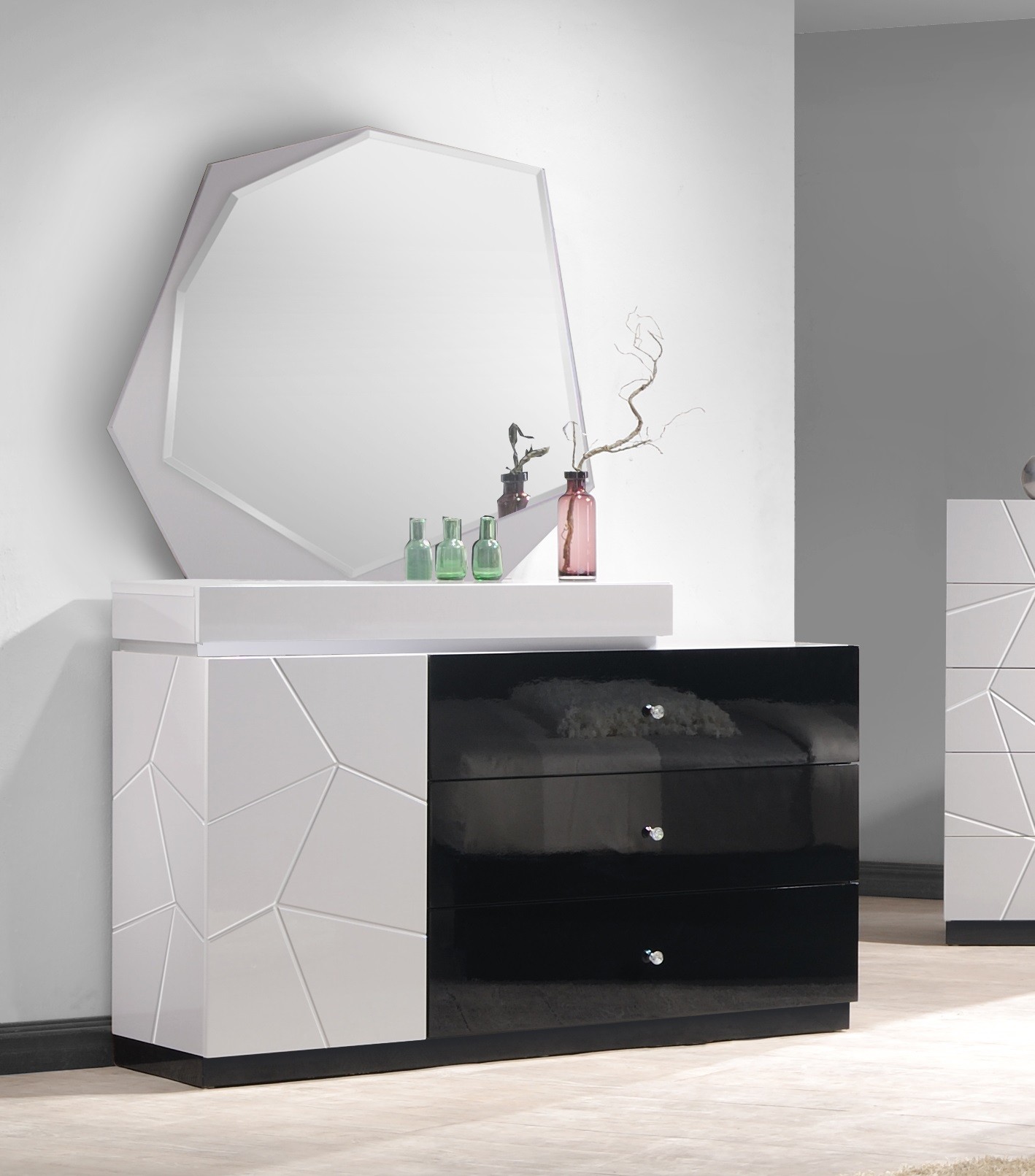 Brighton Dresser