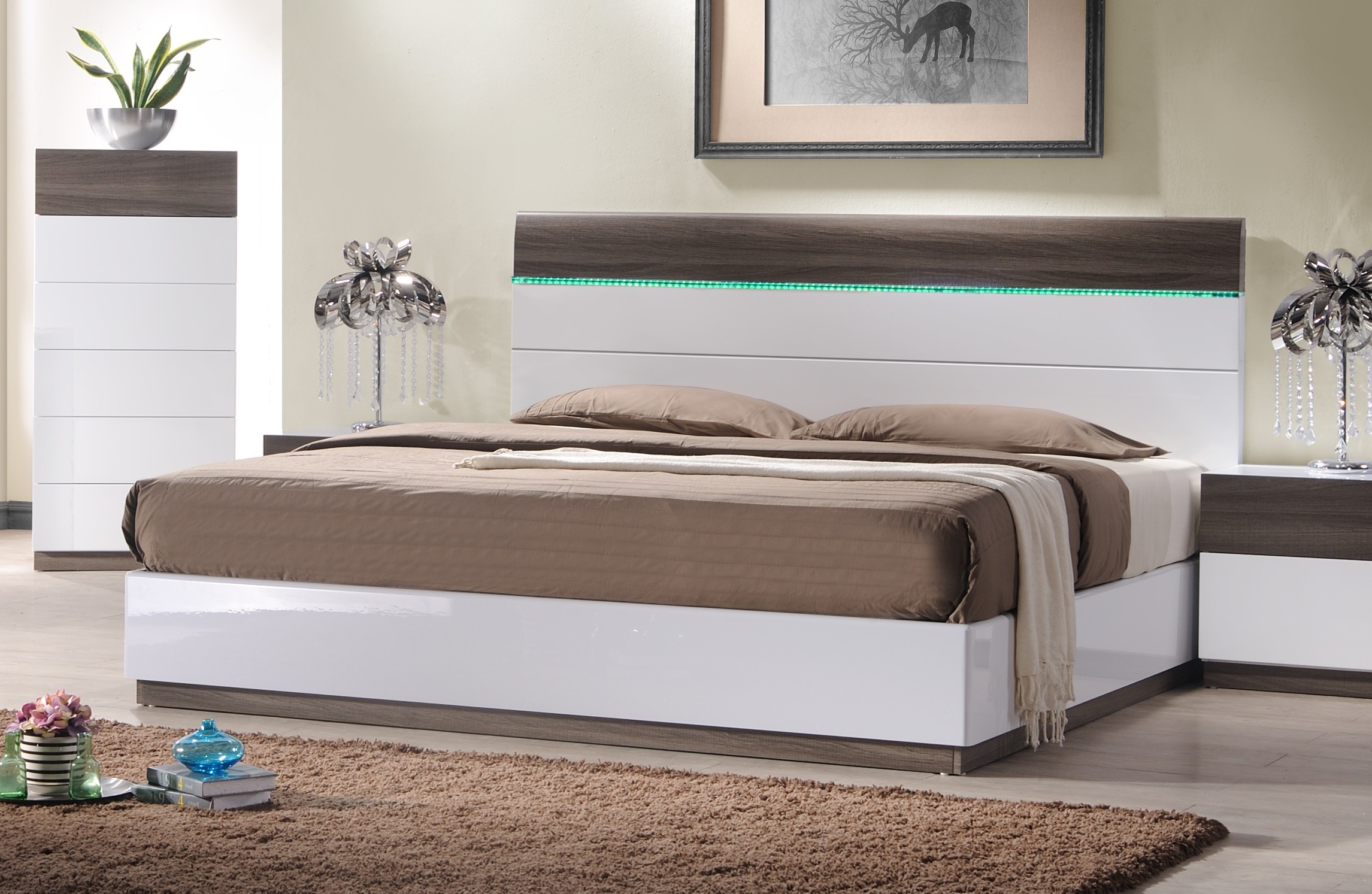 Ludlow Queen Bed