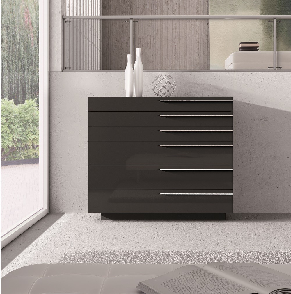Hanover Dresser