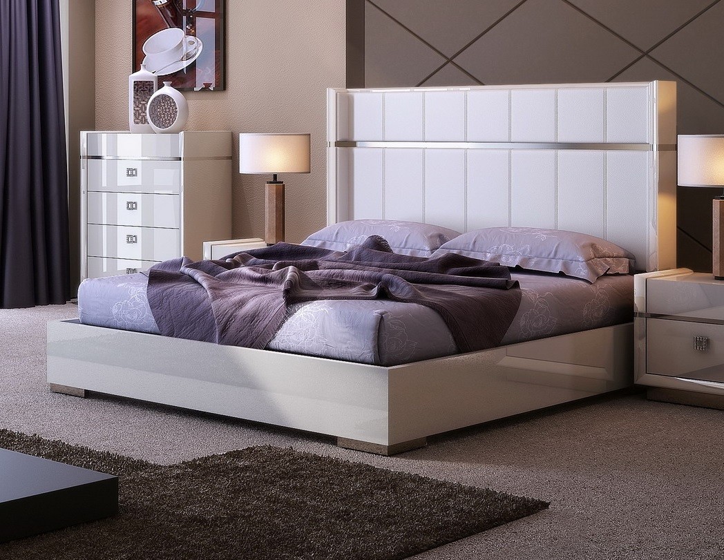 Madison King Bed