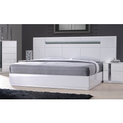 Broome Queen Bed