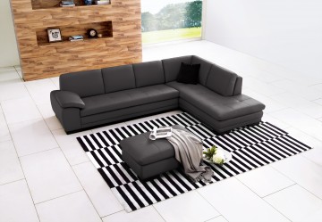 XL Classic Tufted Leather Left Hand Facing Sectional